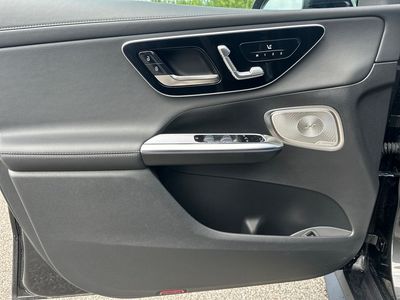 2025 Mercedes-Benz GLC - Photo 26