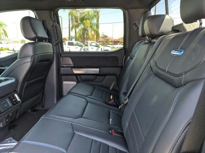 2025 Ford F-150 — photo 16 view