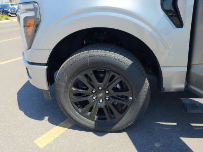 2025 Ford F-150 — photo 35 view