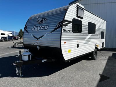 2025 Jayco Jay Flight SLX - Photo 2