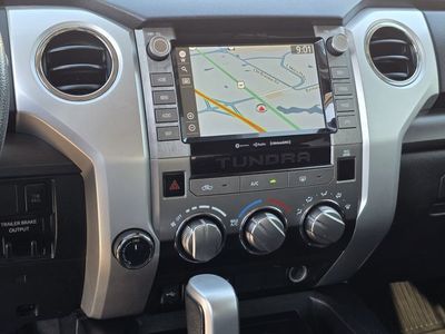 2020 Toyota Tundra - Photo 8