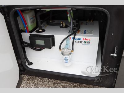 2025 Fleetwood RV Discovery LXE - Photo 19