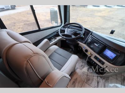 2025 Fleetwood RV Discovery LXE - Photo 28