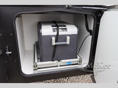 2025 Fleetwood RV Discovery LXE - Photo 7