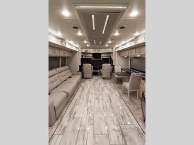 2025 Fleetwood RV Discovery LXE - Photo 32
