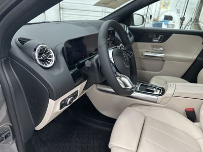 2026 Mercedes-Benz GLA - Photo 9