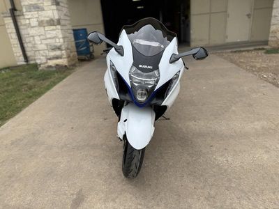 2026 Suzuki Hayabusa in WHITE — front three-quarter view