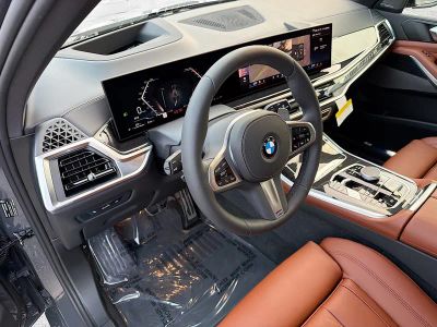 2026 BMW X5 — photo 26 view