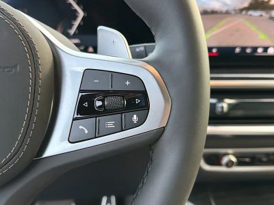 2026 BMW X5 — photo 39 view