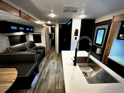 2023 Coachmen Freedom Express Liberty Edition - Photo 5