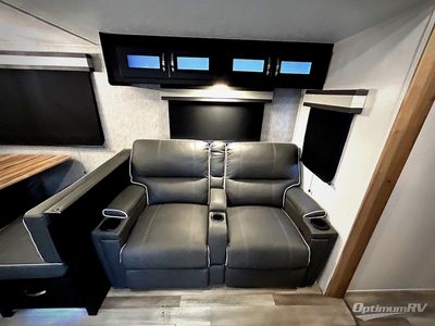 2023 Coachmen Freedom Express Liberty Edition - Photo 12