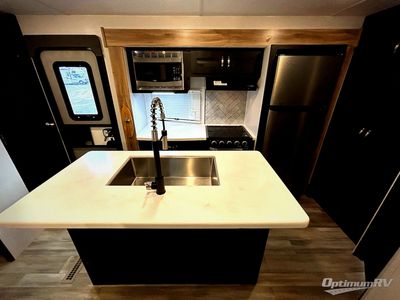 2023 Coachmen Freedom Express Liberty Edition - Photo 6