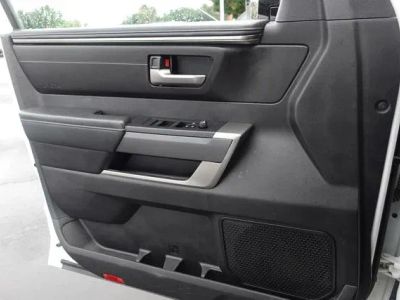 2023 Toyota Tundra — photo 25 view