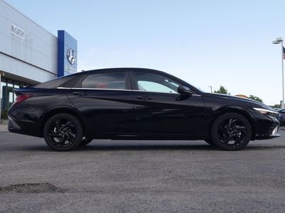 2026 Hyundai Elantra — photo 21 view