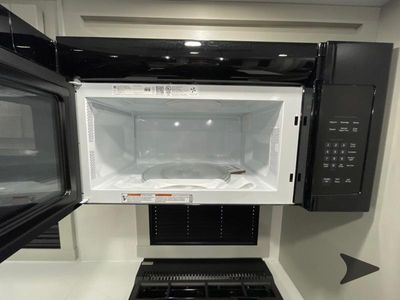2026 Brinkley Model Z Air - Photo 42