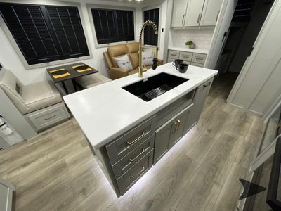 2026 Brinkley Model Z Air - Photo 43