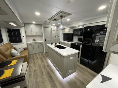 2026 Brinkley Model Z Air - Photo 21