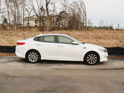 2018 Kia Optima — side profile view