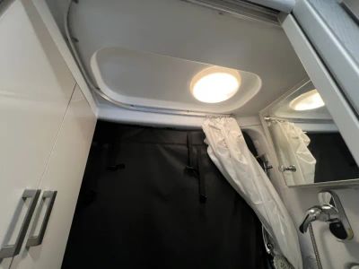 2025 Thor Motor Coach SANCTUARY - Photo 13