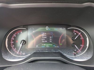 2025 Toyota RAV4 - Photo 11