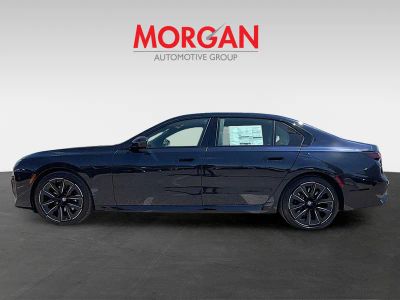 2026 BMW 7 Series — engine compartment view