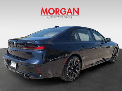 2026 BMW 7 Series — rear three-quarter view
