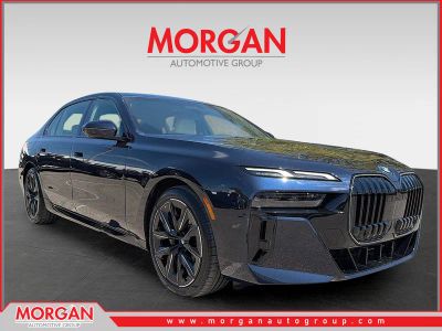 2026 BMW 7 Series 760i xDrive in Carbon Black Metallic — front three-quarter view