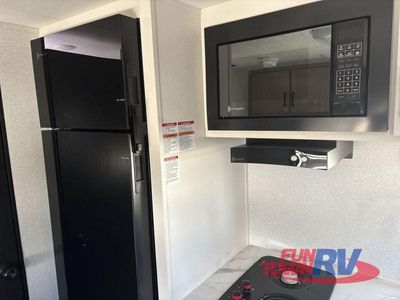 2026 Jayco Jay Flight SLX - Photo 13