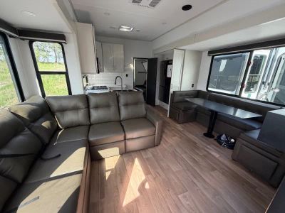 2026 Grand Design Influence - Photo 8