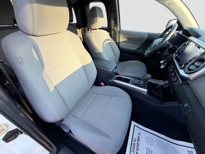 2020 Toyota Tacoma 2WD — photo 13 view