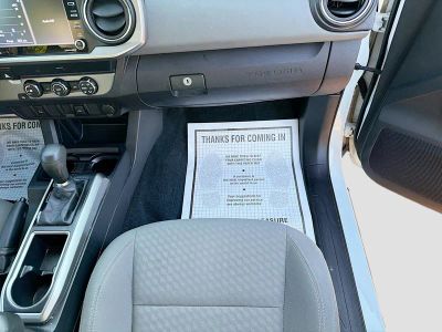 2020 Toyota Tacoma 2WD — photo 16 view