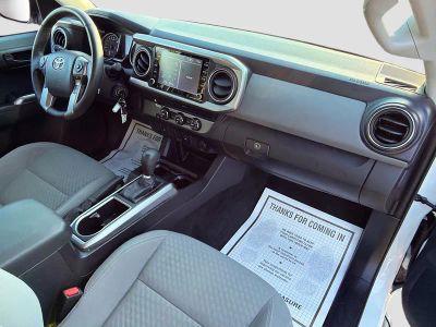 2020 Toyota Tacoma 2WD — photo 12 view