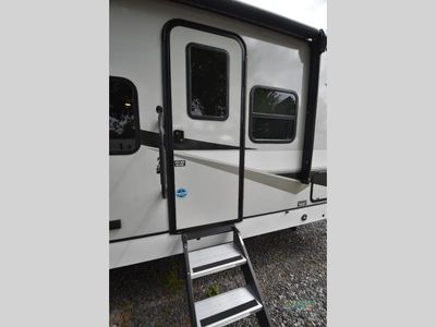 2025 Alliance RV Delta Ultra Lite — photo 24 view