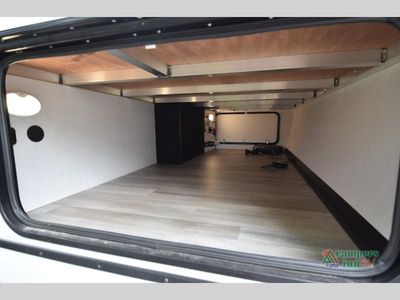 2025 Alliance RV Delta Ultra Lite — photo 11 view