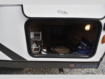 2023 Gulf Stream RV Vista Cruiser — photo 27 view