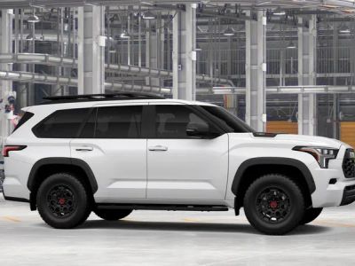 2026 Toyota Sequoia - Photo 15