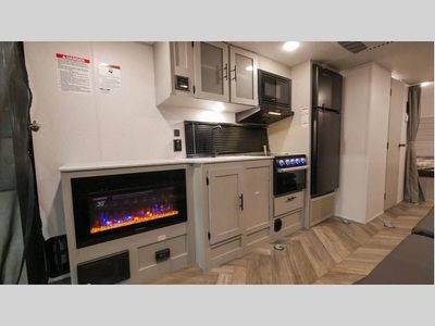 2023 Forest River RV Salem FSX - Photo 33