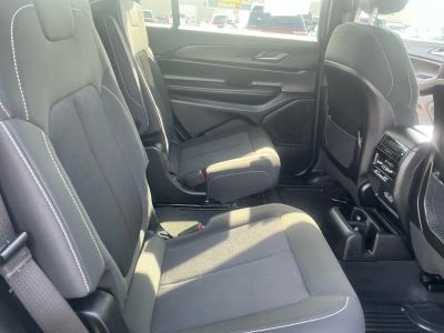 2025 Jeep Grand Cherokee L — photo 19 view