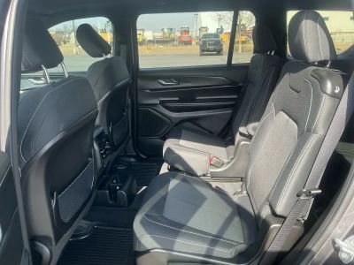 2025 Jeep Grand Cherokee L — photo 16 view