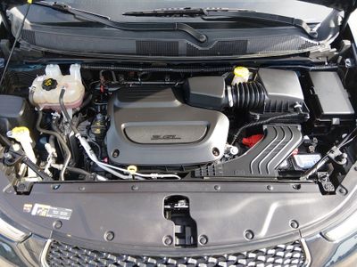 2023 Chrysler Pacifica — photo 9 view