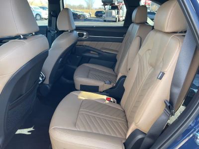 2026 Kia Sorento - Photo 18