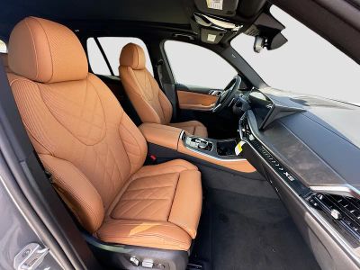2026 BMW X5 — photo 22 view