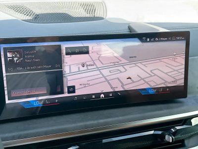 2026 BMW X5 — photo 10 view
