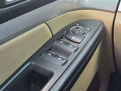 2017 Ford Explorer - Photo 15