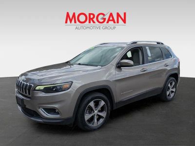 2019 Jeep Cherokee — photo 8 view