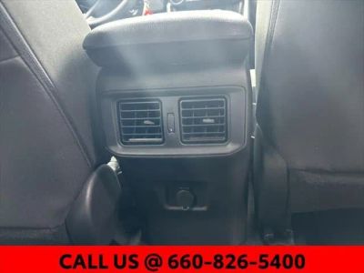 2025 Toyota RAV4 Hybrid - Photo 35