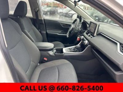 2025 Toyota RAV4 Hybrid - Photo 31