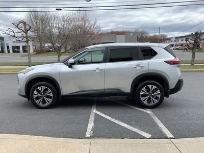 2023 Nissan Rogue SV - Photo 7