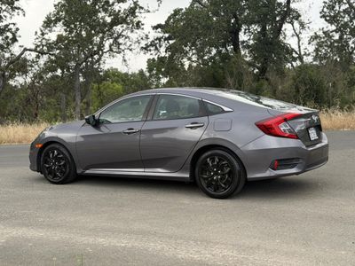 2017 Honda Civic - Photo 8