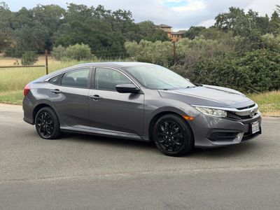 2017 Honda Civic - Photo 4